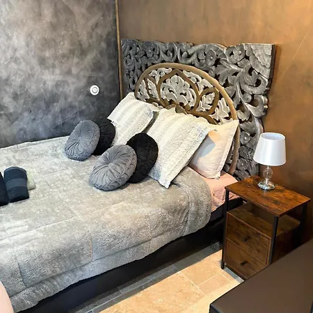 Drissia&othman Atipik Lejlighed Carcassonne
